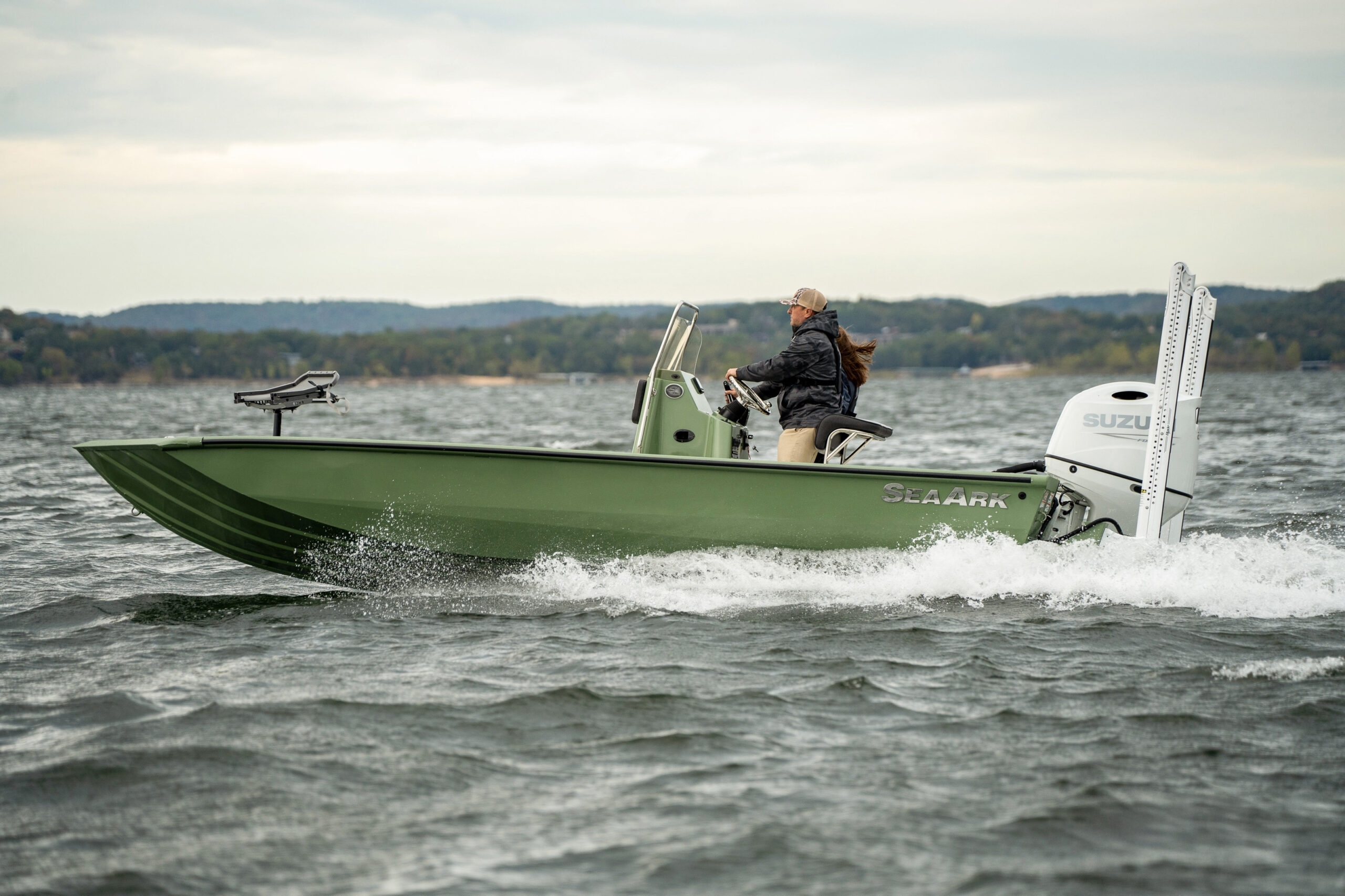 Bay Runner 210