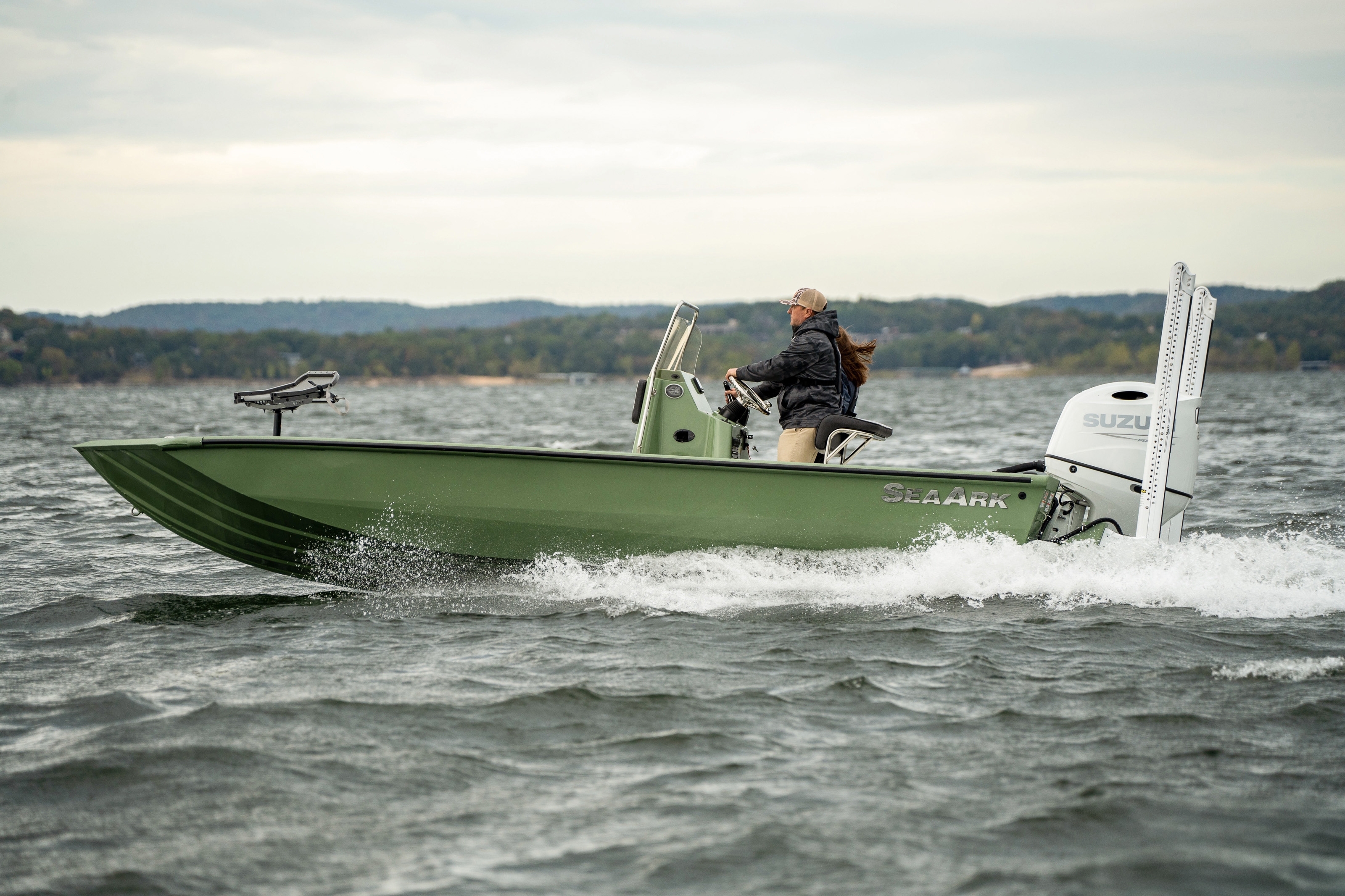 Bay Runner 210